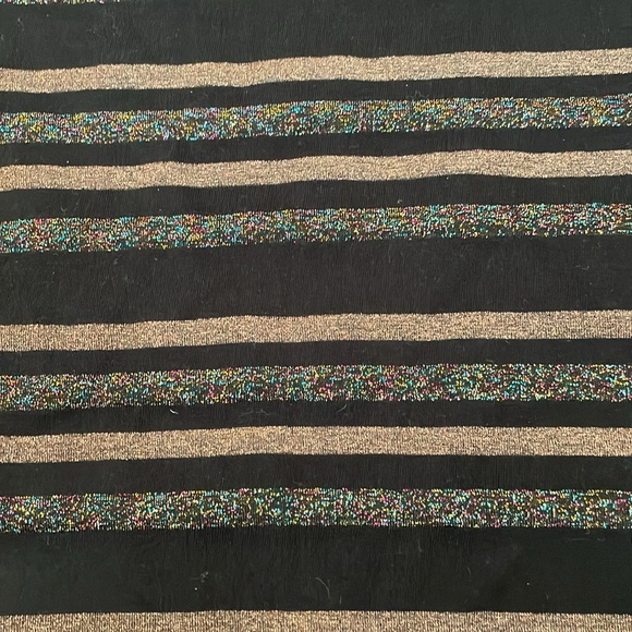 Guess - Picture 4 of 4